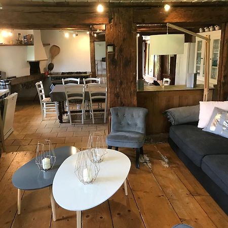 Ferme De Chenezeau - 15 Personnes , 7 Chambres Gérardmer Exterior foto